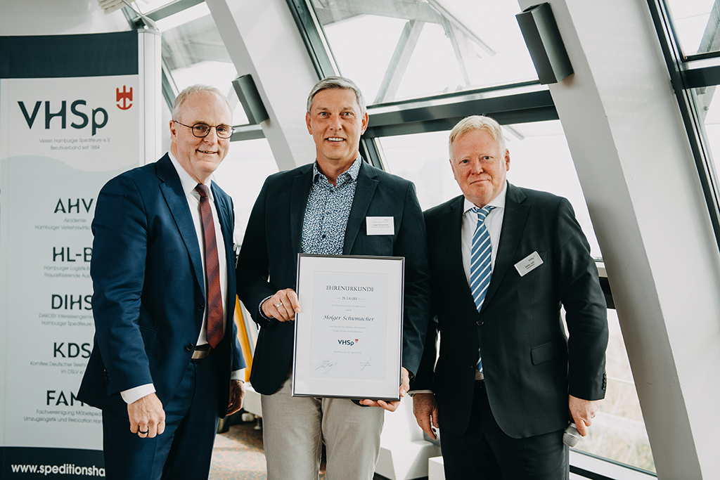 Wir gratulieren Holger Schumacher von Herzen zu 25 Jahren engagiertem Wirken in der Zollkommission beim VHSp e.V.